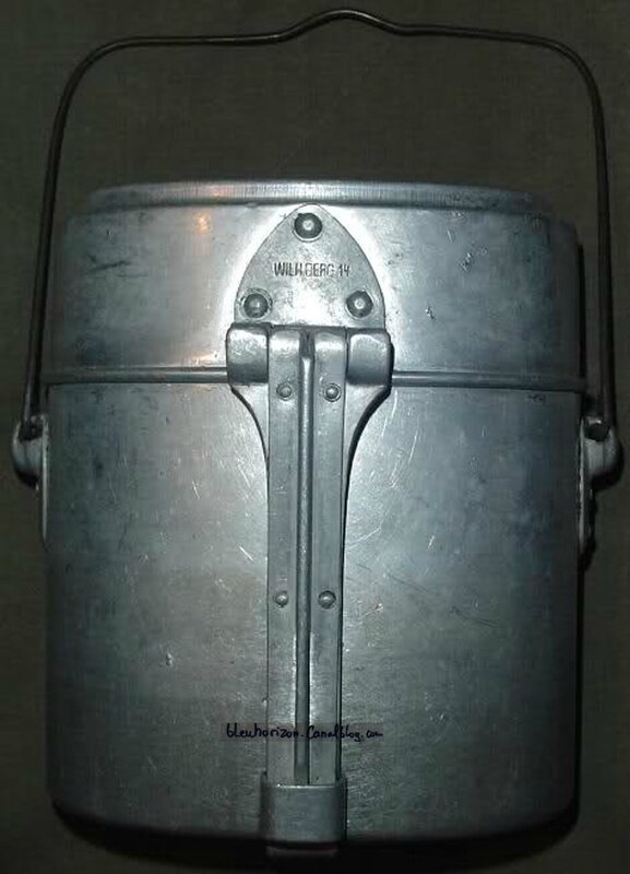 modèle en aluminium non peint daté 14 du fabricant WILH BERG
