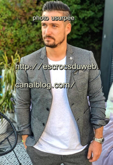 Andreas Moravec - présentateur de télé , usurpé