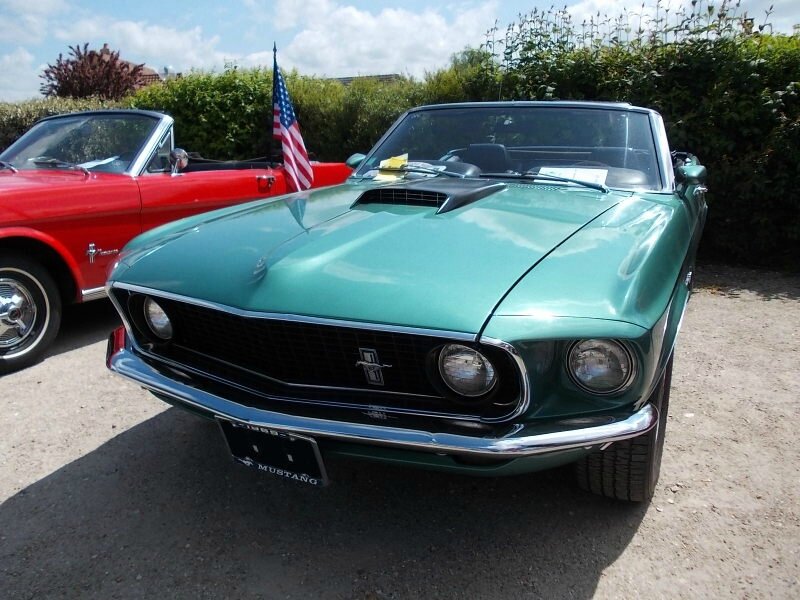FordMustang1969cabav