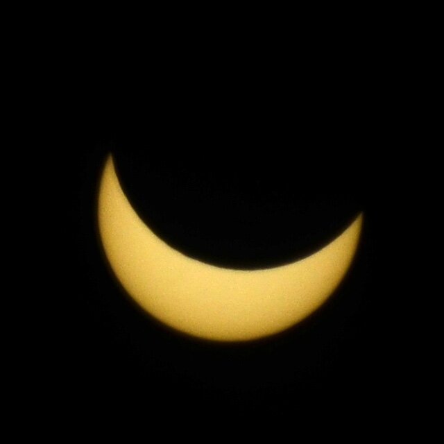 Solar_eclipse_2015_Warsaw_Poland