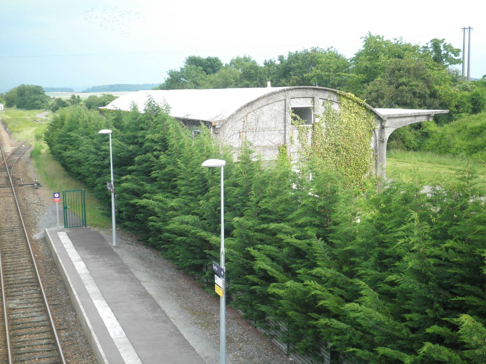 Gare de Crépy-en-Laonnois/Couvron (Aisne). - gares et trains