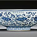 A blue and white 'lingzhi' fruit bowl. xuande mark and period