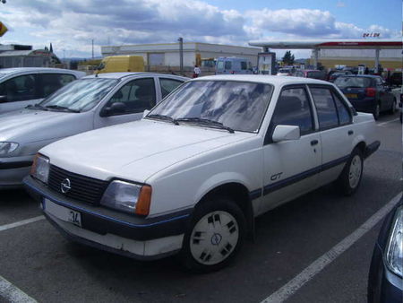 OpelAsconaav2