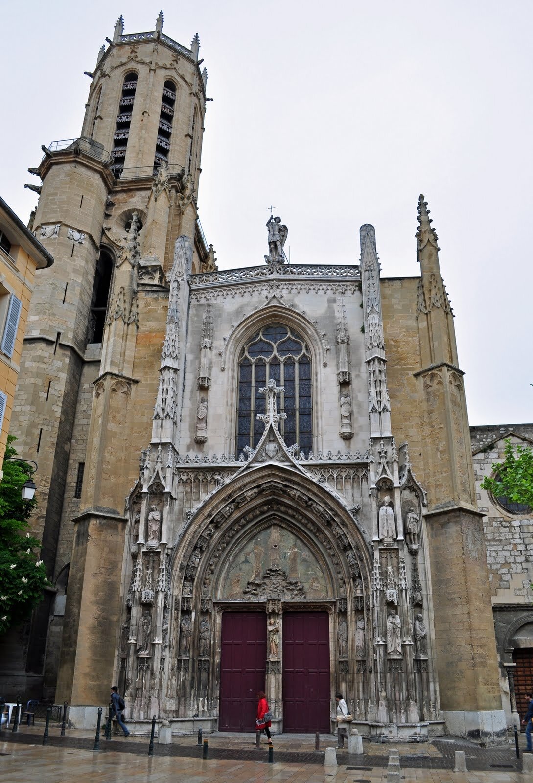 Le baptistère de la cathédrale Saint-Sauveur dAix-en 