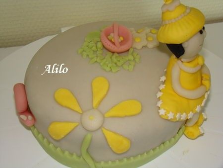 Gateau De Printemps Et Demoiselle Les Gateaux Magiques D Alilo