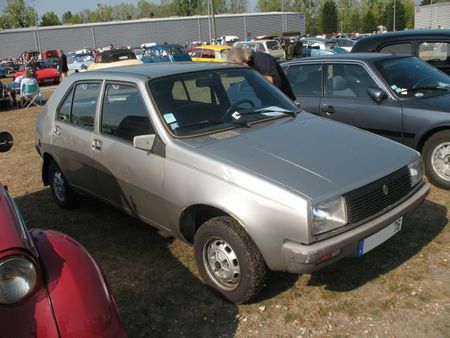 Renault14TLav1