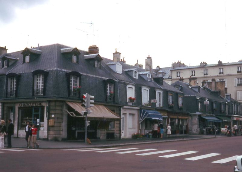 Versailles, quartier SaintLouis  Photo de Versailles (familles