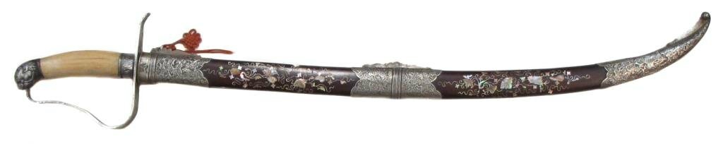 A Vietnamese “guom” sword, second half of the 19th century - Alain.R.Truong