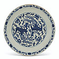 A large blue and white 'phoenix' dish, ming dynasty, 16th century