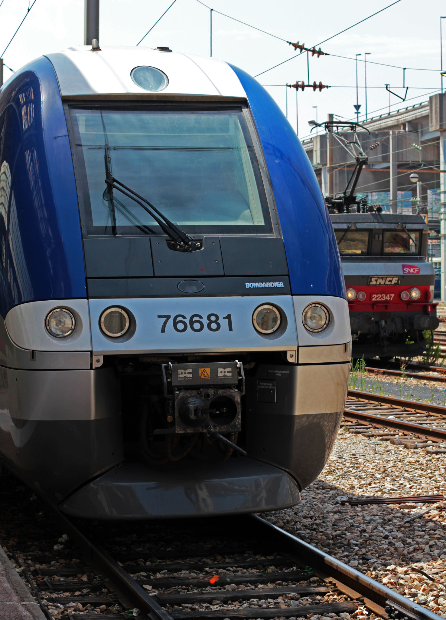 X 76681 (Train des Merveilles) + BB 22347, Nice