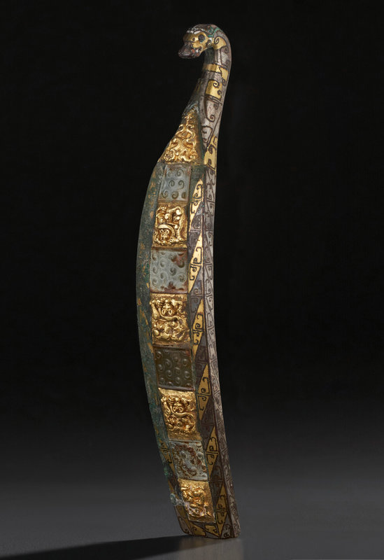2022_NYR_20594_0725_000(a_rare_jade_silver_and_gold-inlaid_bronze_belt_hook_han_dynasty043846)