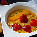 Soupe de mangue à la fraise