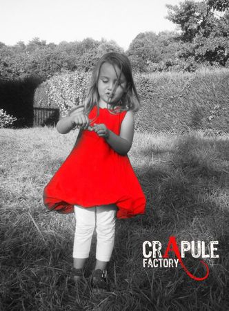 capu netb robe boule rouge copie