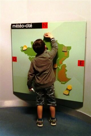 Studio TV - Cité des enfants ©Kid Friendly