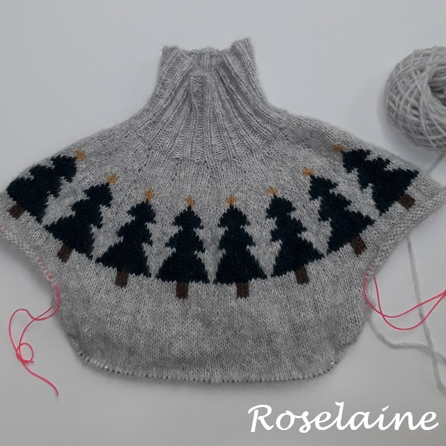 Roselaine Merry Trees by DROPS Design 3