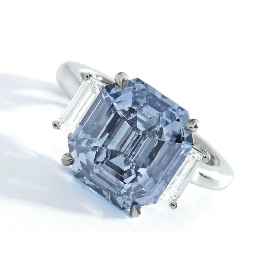 Featured image of post Bulgari Blue Diamond Ring : Bulgari blue diamond associated with its being a good omen.