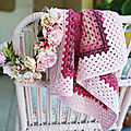 vanillejolie couverture crochet rose
