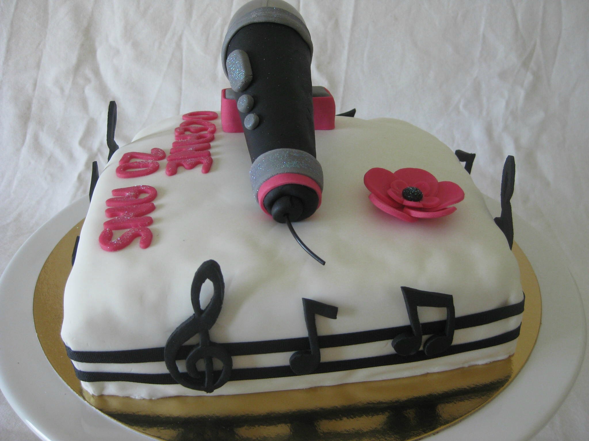 Gateau Musique Avec Micro Les Hobbies D Aurelie