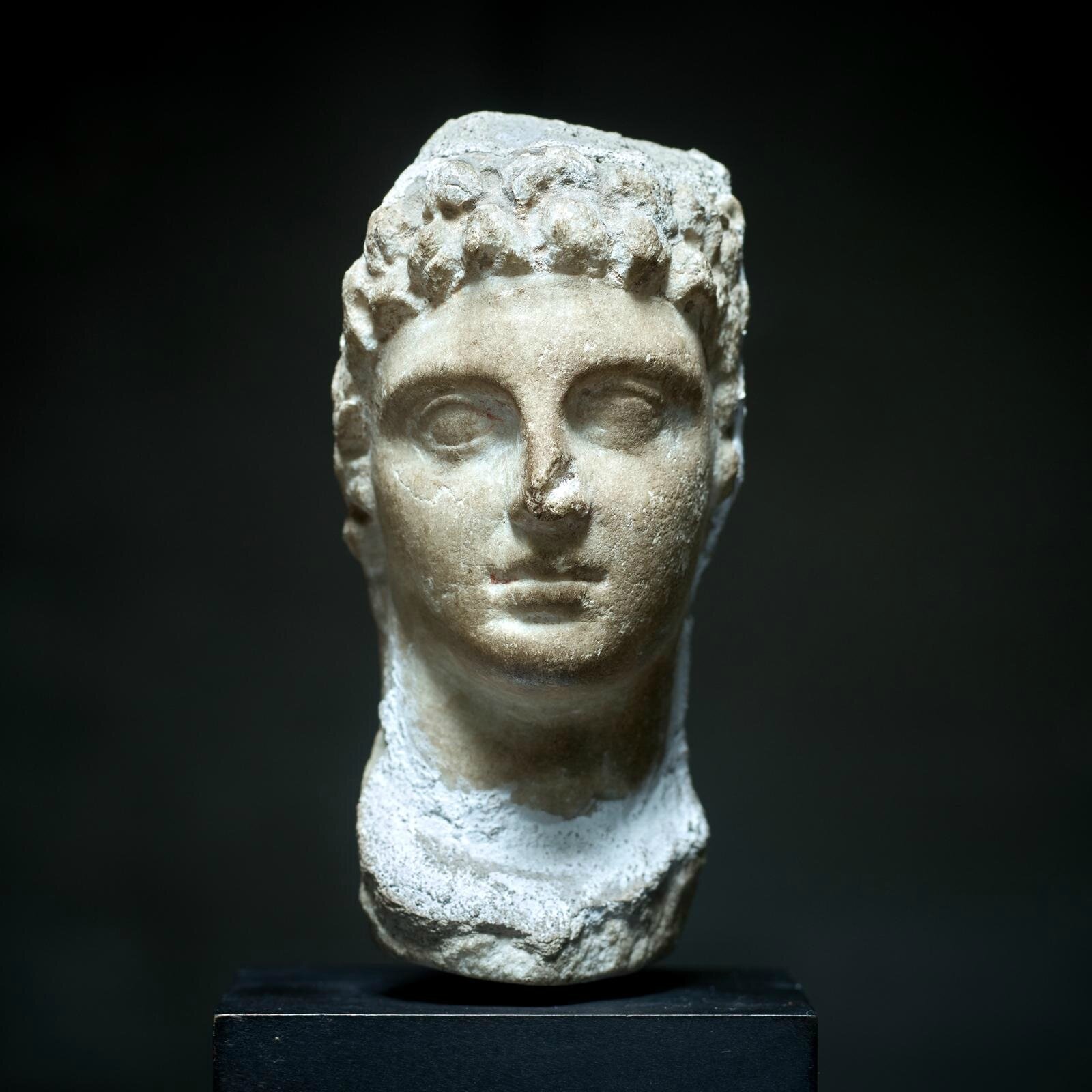 Roman Times: Ptolemaic dynastic portraits using a combination of