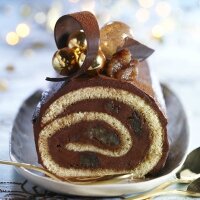 buche-chocolat-et-marrons-glaces_598465-2-fre-FR_buche-chocolat-et-marrons-glaces