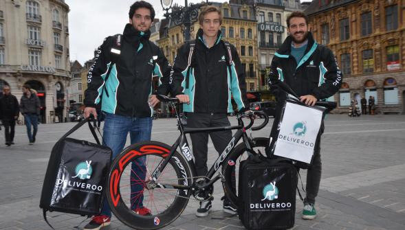livreur vélo deliveroo