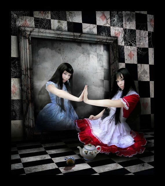 alice de l'autre cote du miroir Autonoe