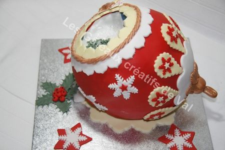 Gâteau boule de Noël 3D - Blog cake design et de pâtisserie - Blog Autour  du Gâteau
